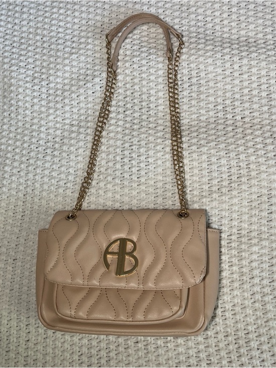 Alexis Bendel Handbags - Alexis Bendel Beige Quilted w/ Chain Shoulder Bag Crossbody Purse Vegan Leather